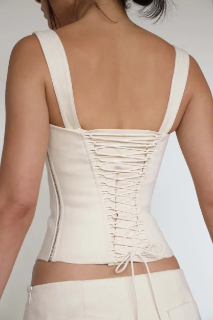 Elegant Sleeveless Corset Top - Image 6